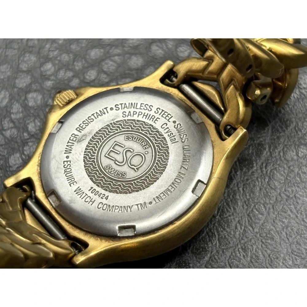 ESQ Esquire Swiss Gold Tone Diver Watch 200M Professional 7